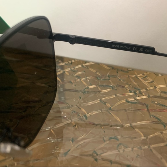 BRAND NEW BALENCIAGA SUNGLASSES - Picture 7 of 8